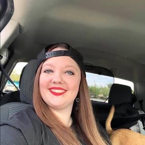 Meet your Posher, Shailynn